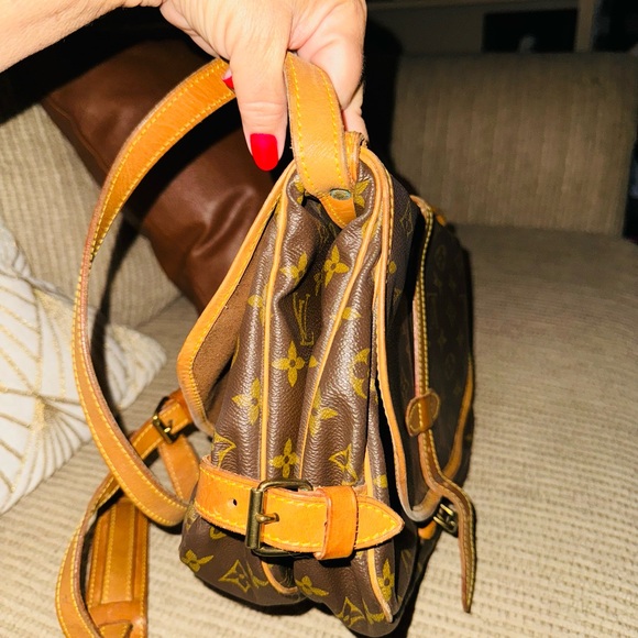 The beautiful trendy boho crossbody Louis Vuitton Samur 30 - Picture 5 of 6